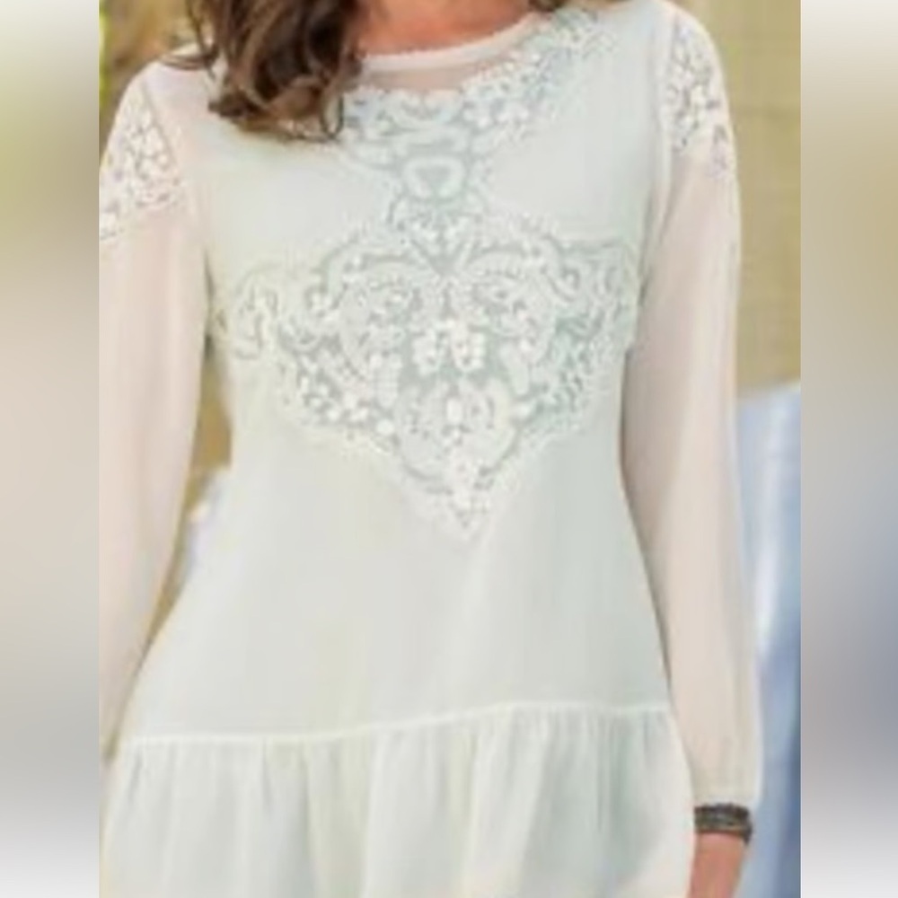 Sundance Tunic Embroidered Lace Women’s Sz Medium L/S Feminine Victorian S